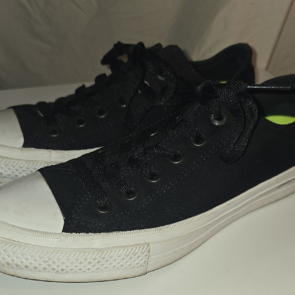 Converse All-Stars Black Sneakers